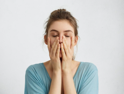 tintelingen gezicht stress symptomen
