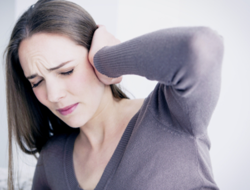 druk op oren door stress symptomen